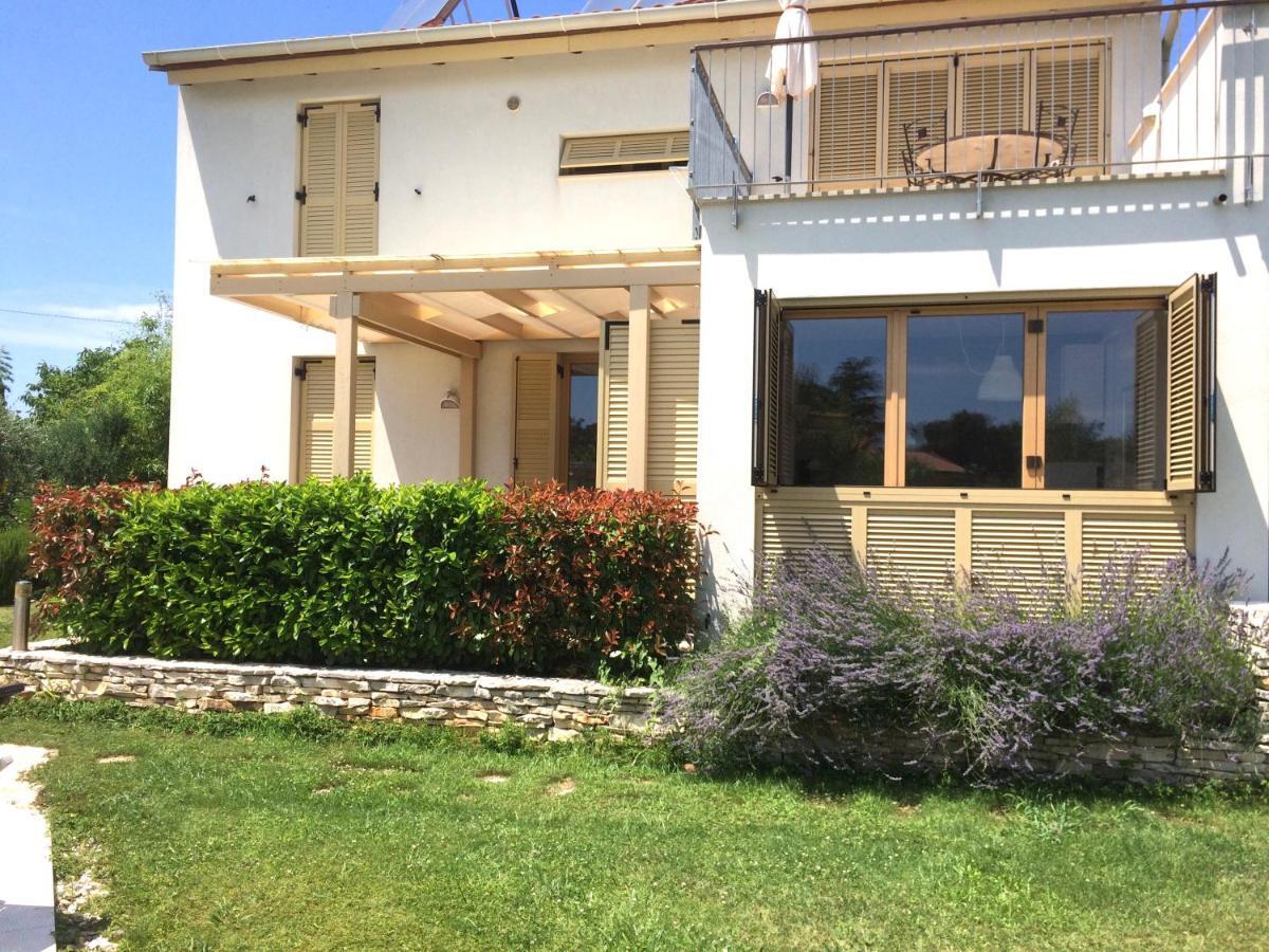 Casa Bamboo Apartment Banjole Exterior photo